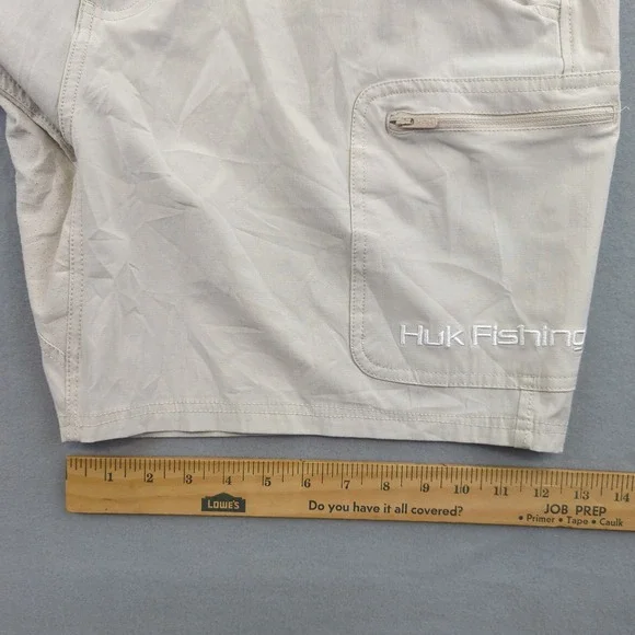 Huk Fishing Performance Shorts Mens XXL 2XL Beige Utility Zip Pocket Outdoor - Picture 9 of 12